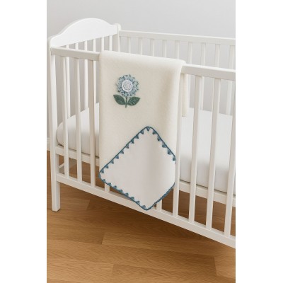 COPERTINA LATTE CON PROFILO VERDE E FIORE