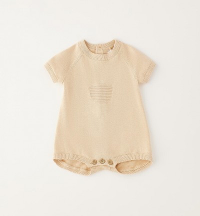 PAGIACCETTO IN MAGLIA CON TEDDY IN RILIEVO CREMA