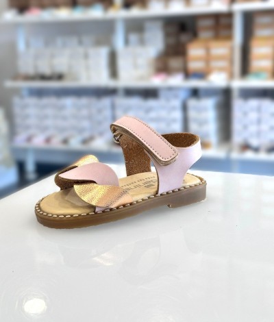 SANDALO CON TRECCIA IN PELLE