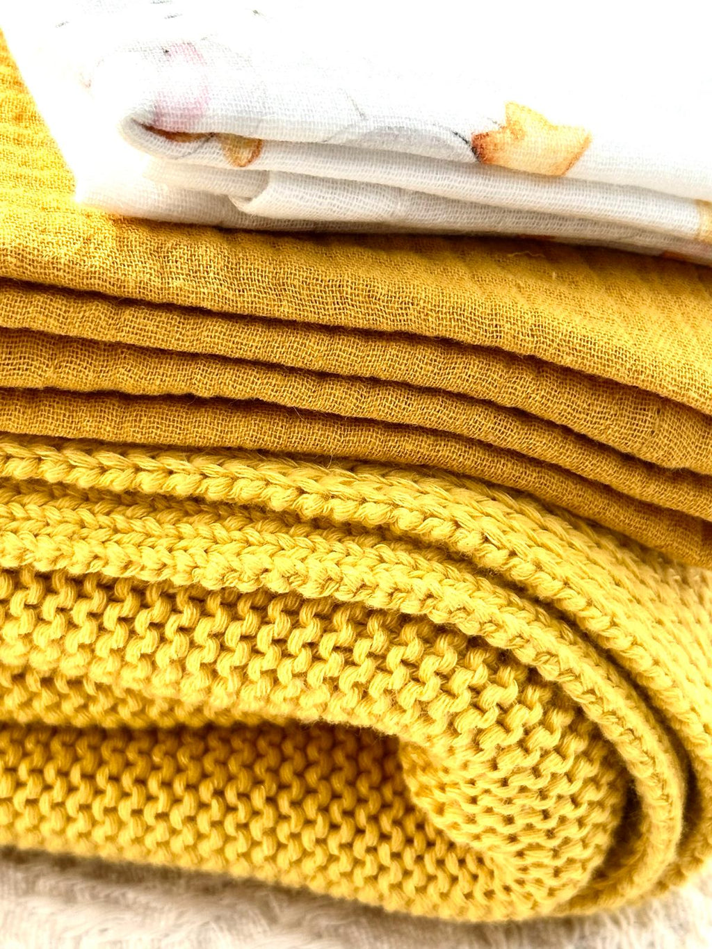 COPERTA+2MUSSOLE SENAPE STELLE