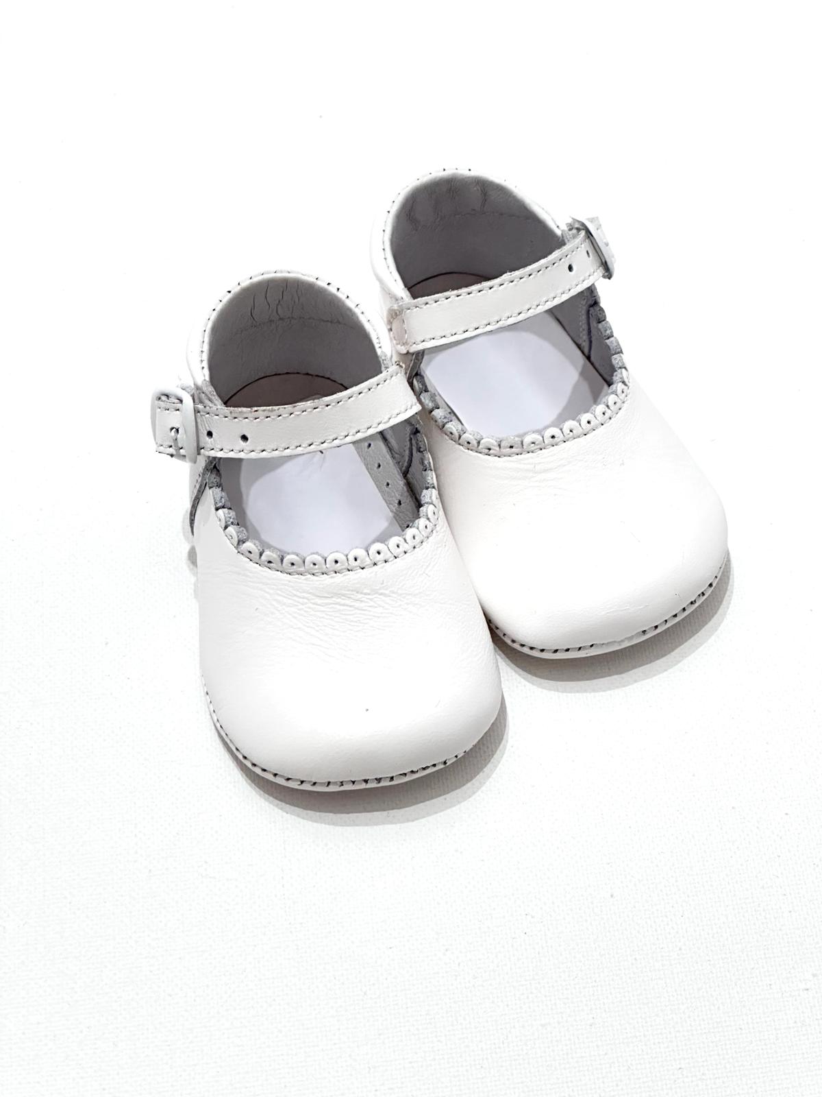 SCARPETTA BALLERINA CON CINTURINO BIANCA