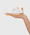SNEAKERS MUSTARD