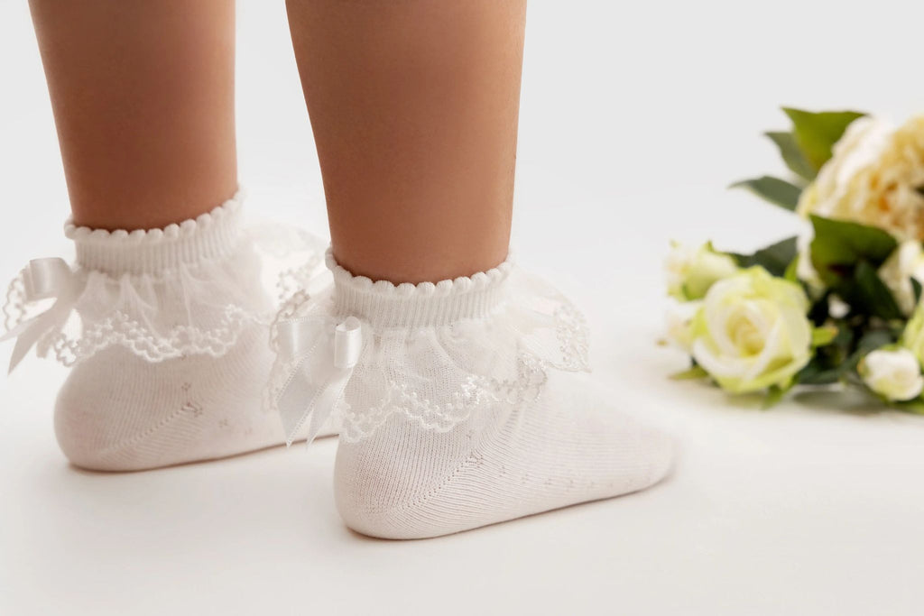 CALZINO BIANCO CON ROUGE IN TULLE RICAMATO