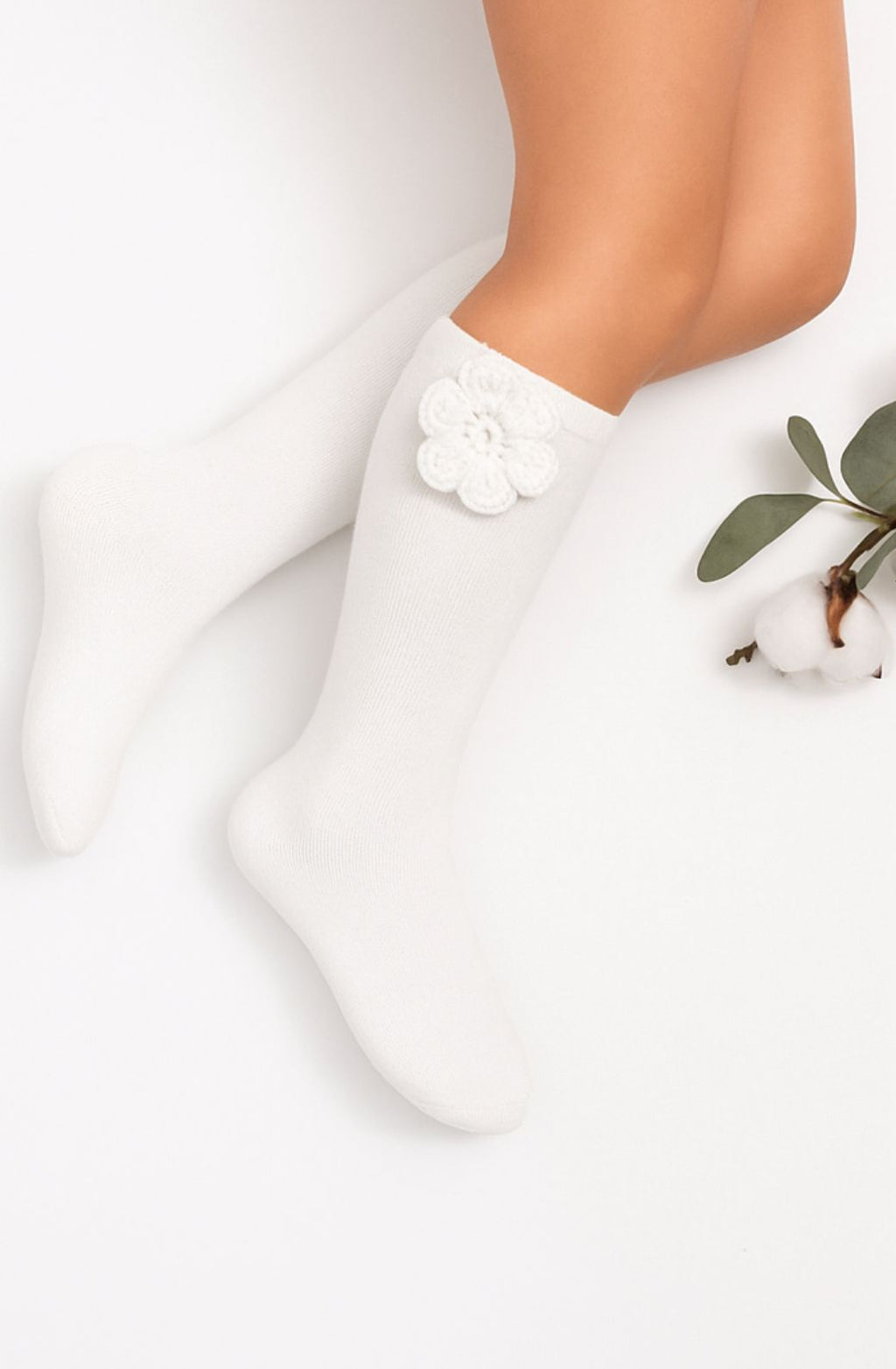 CALZINO AVORIO CON FIORE AD UNCINETTO
