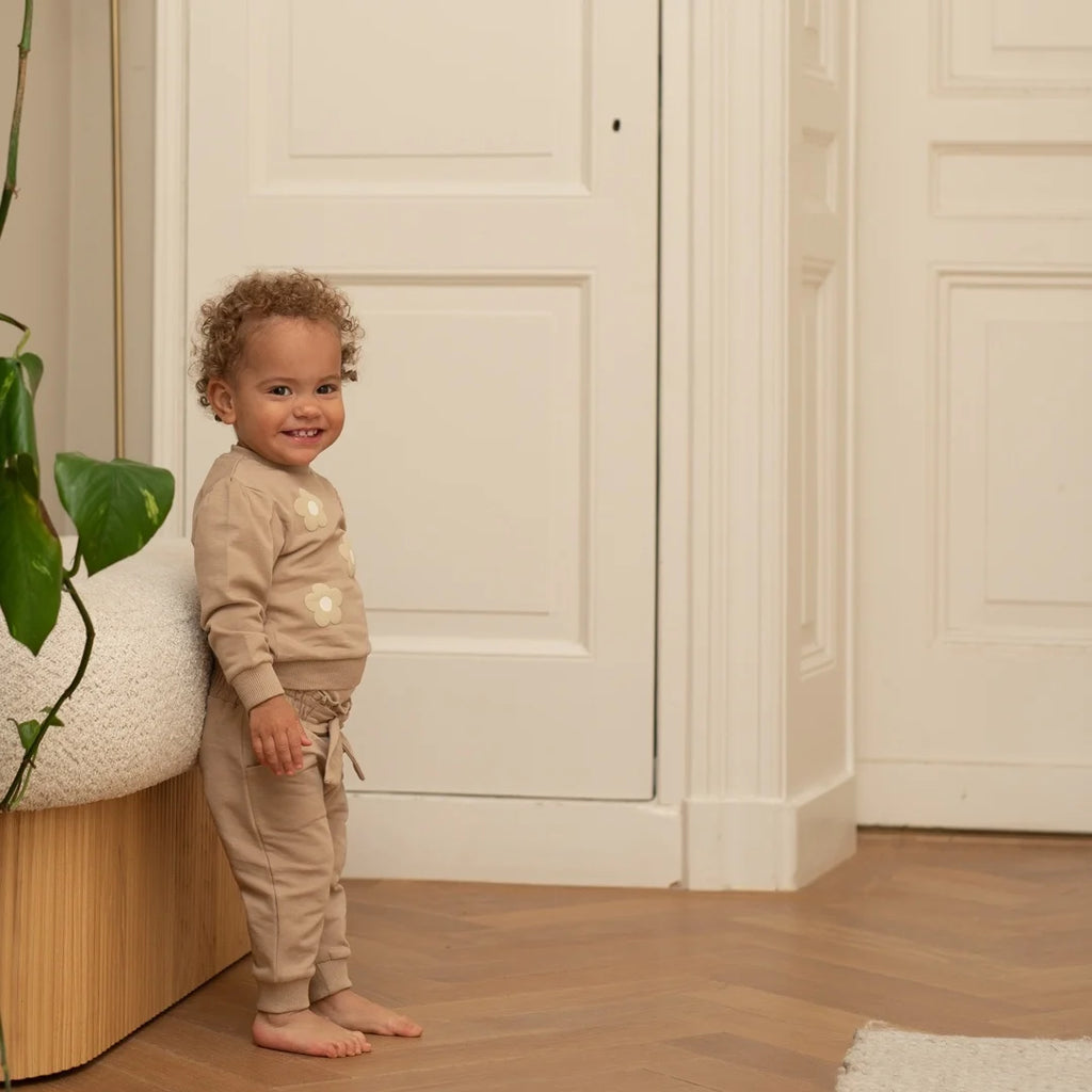 COORDINATO IN TUTA BEIGE A FIORI