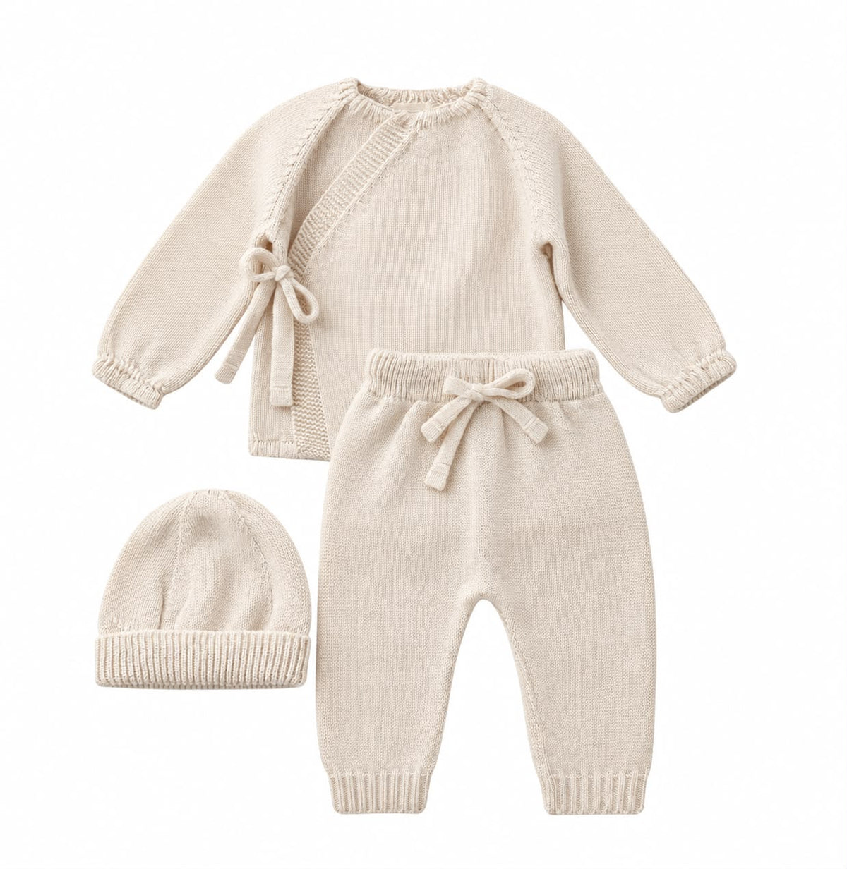 COORDINATO IN MAGLIA CHIMONO CON CAPPELLINO