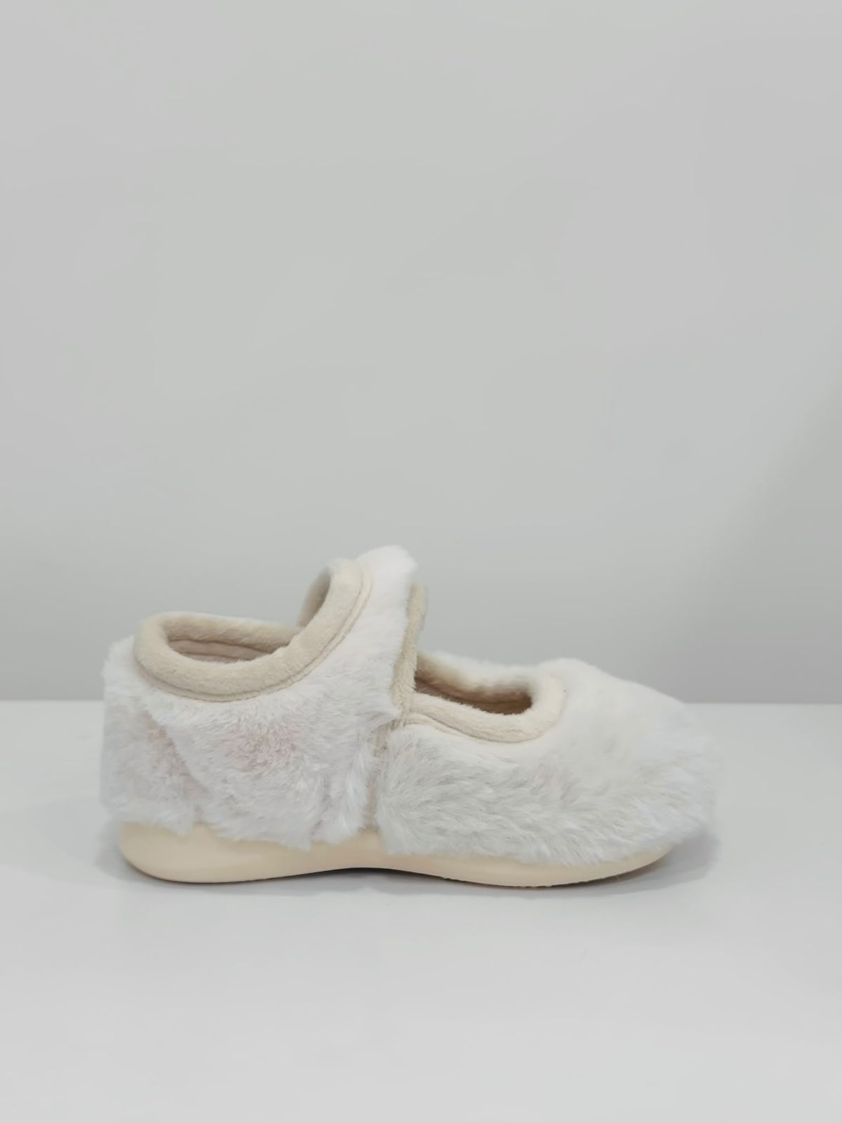 BALLERINA FAUX FUR LATTE