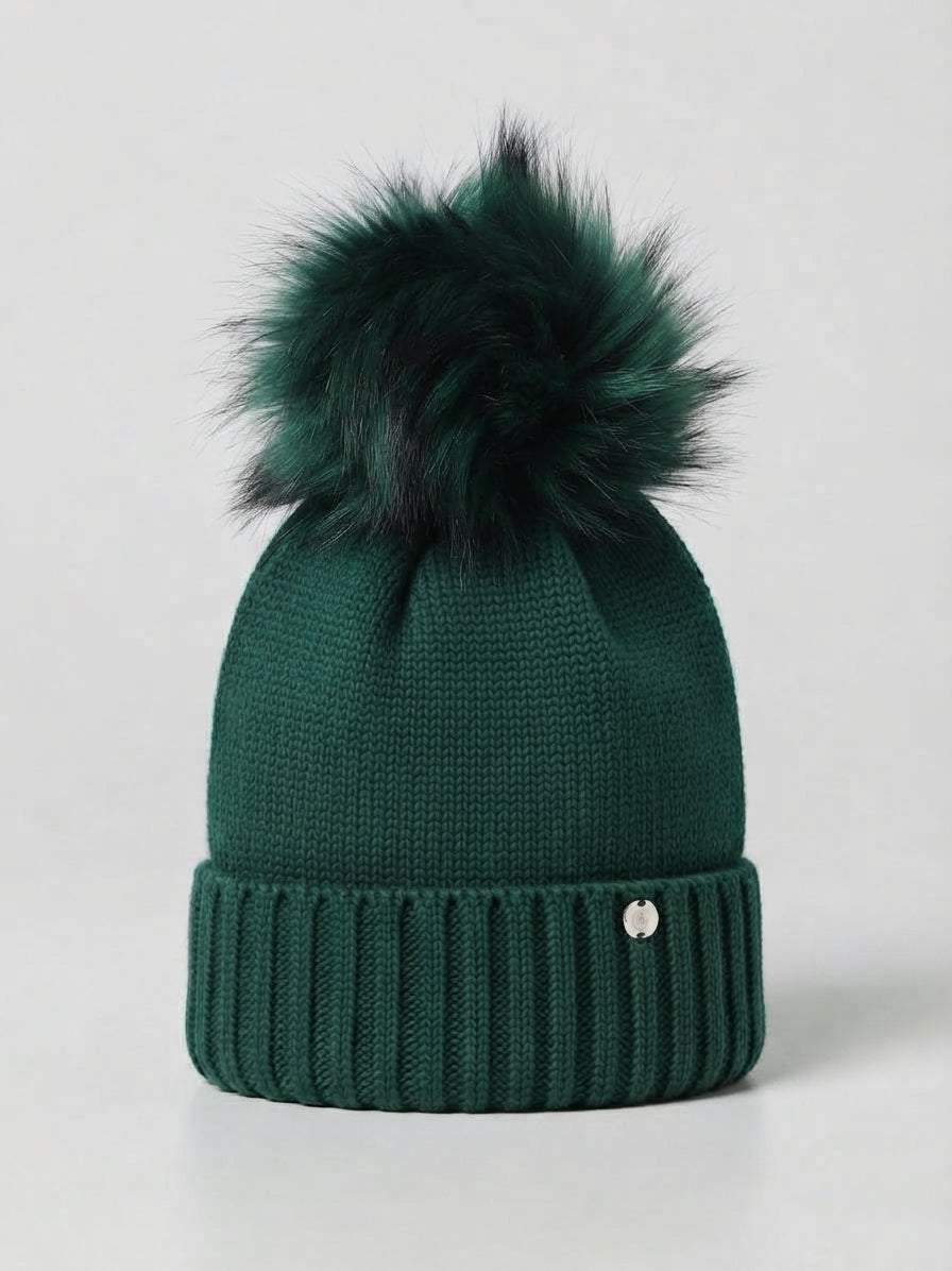 CAPPELLO VERDE IN LANA CON POMPON M.