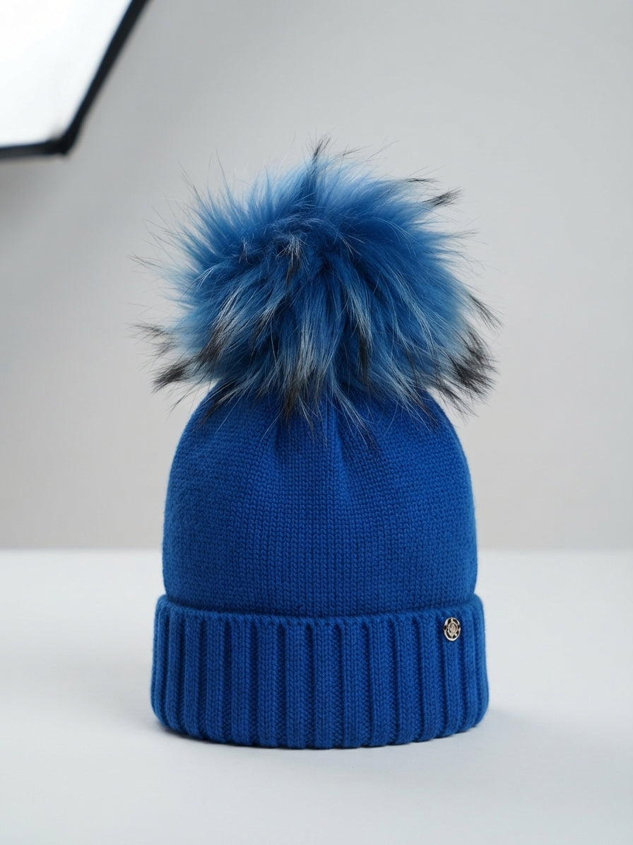 CAPPELLO ELECTRIC BLU  IN LANA CON POMPON M.